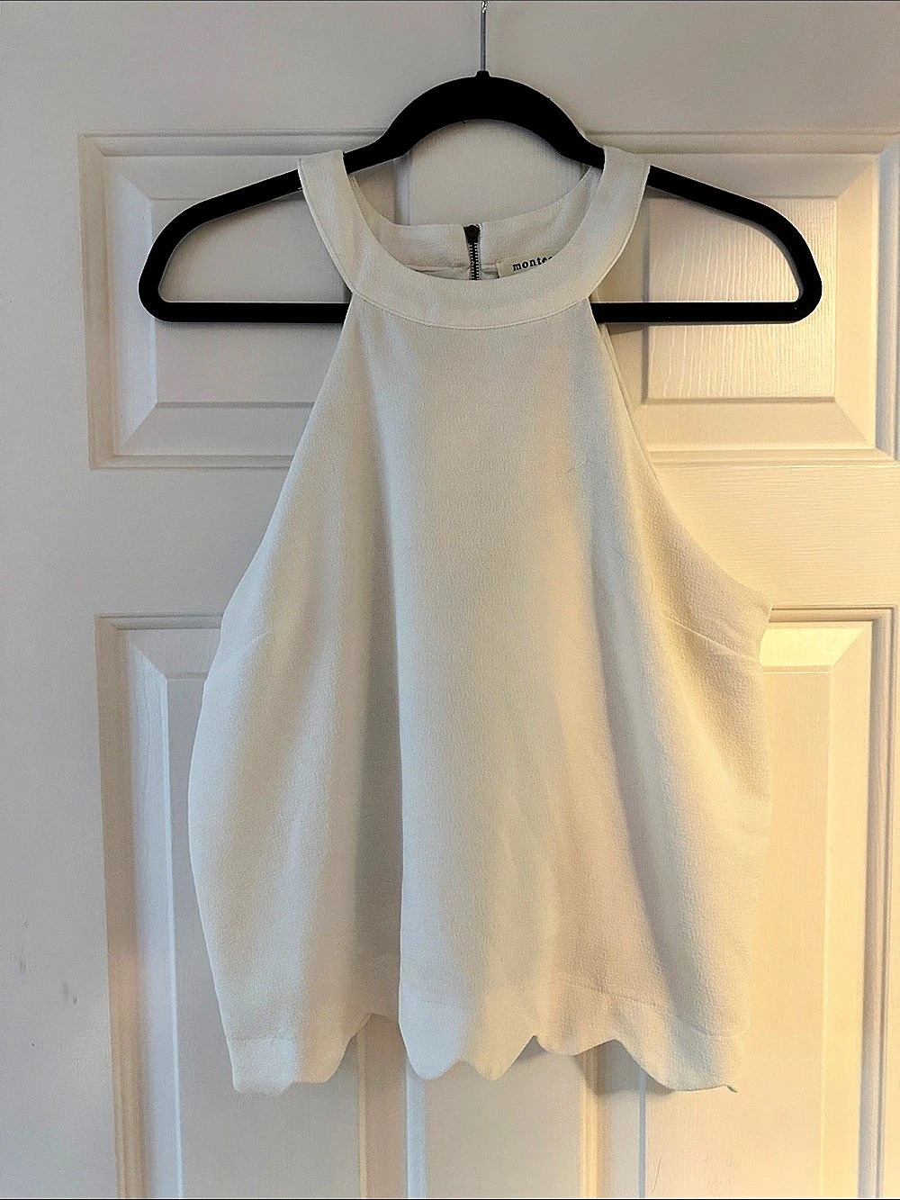 monteau Zip Front Tank Top in White Size Large